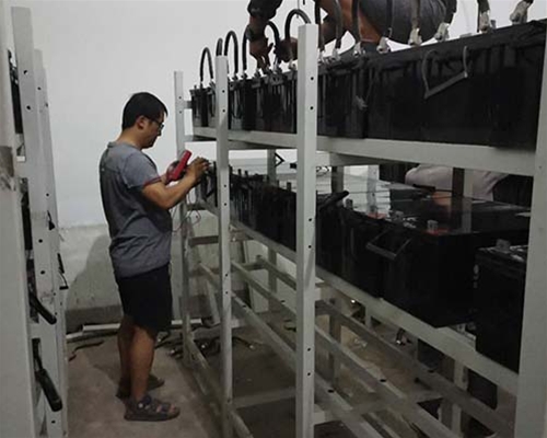 太原電視臺(tái)300KVA UPS維護(hù)及12V 200AH電池更換