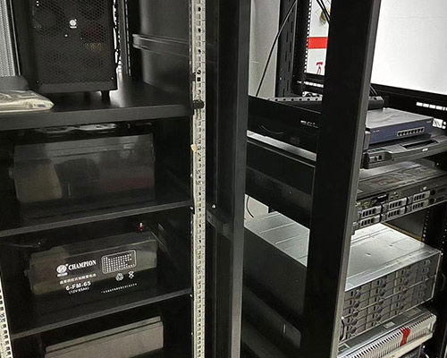 紀委機房UPS供電
